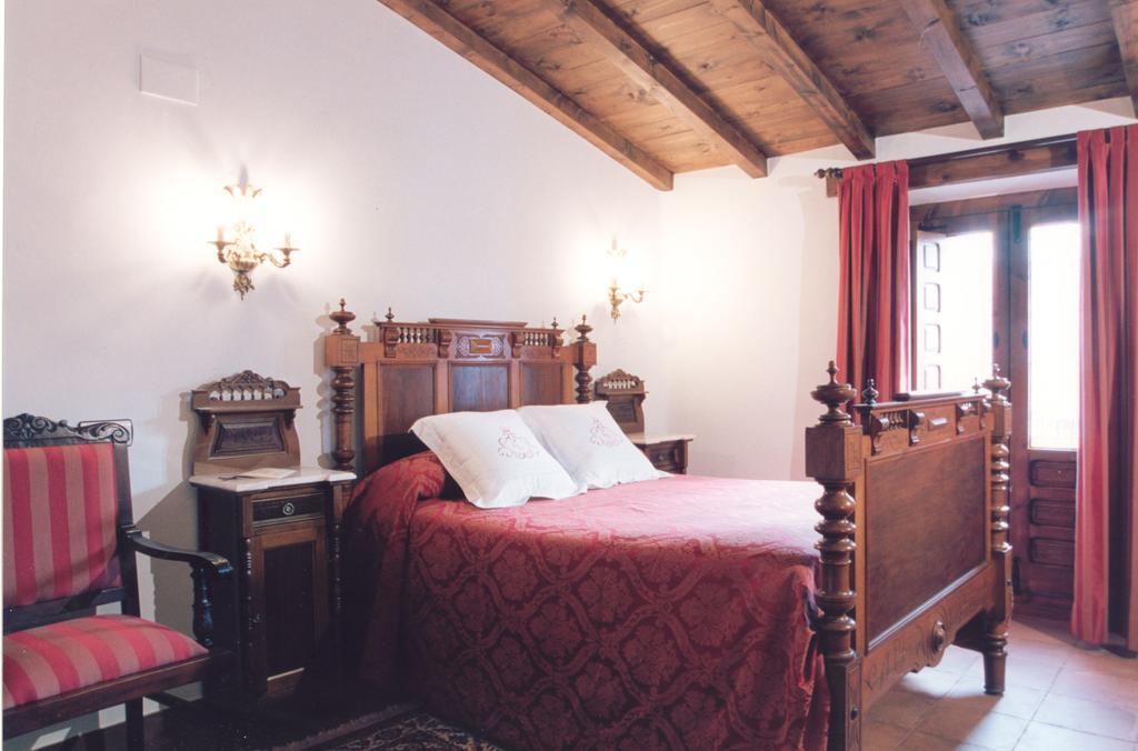 Hospederia Casa De La Torre El Toboso Room photo