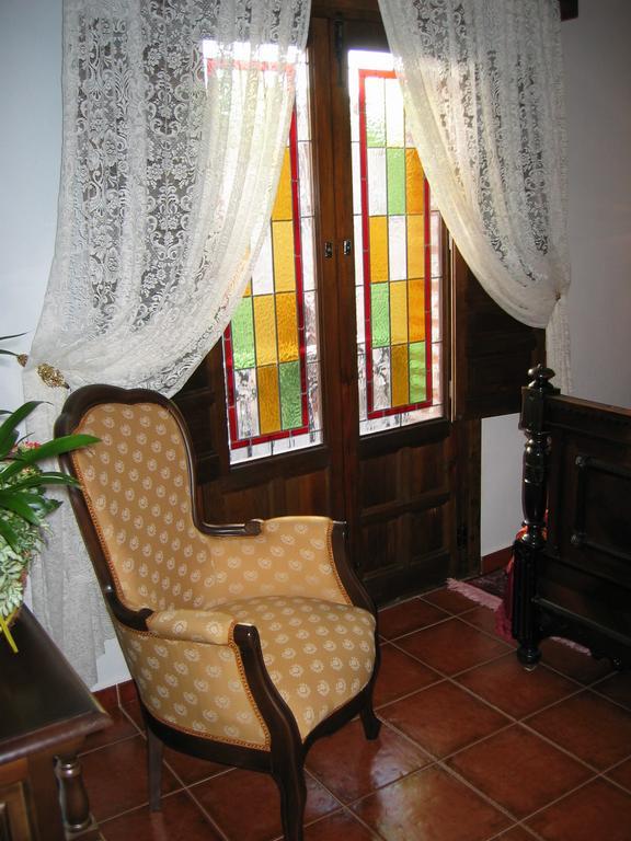 Hospederia Casa De La Torre El Toboso Room photo
