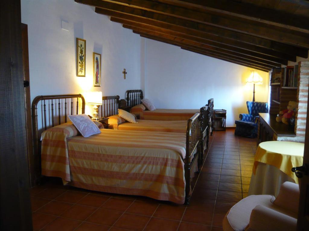 Hospederia Casa De La Torre El Toboso Room photo